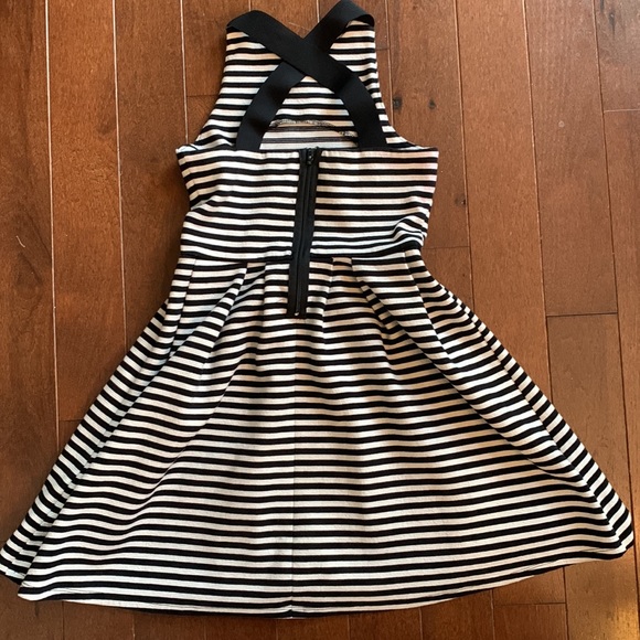 SO striped fit and flare sundress - Picture 2 of 4